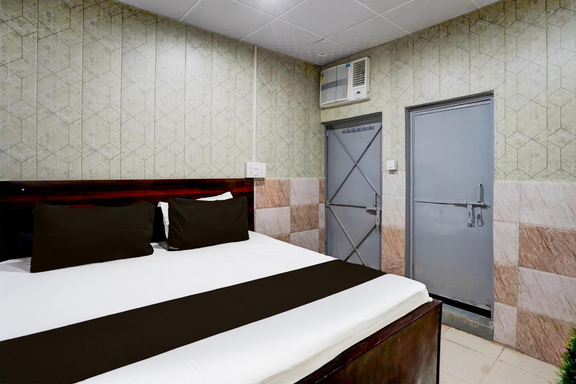 Hotel O Anant 加济阿巴德 外观 照片
